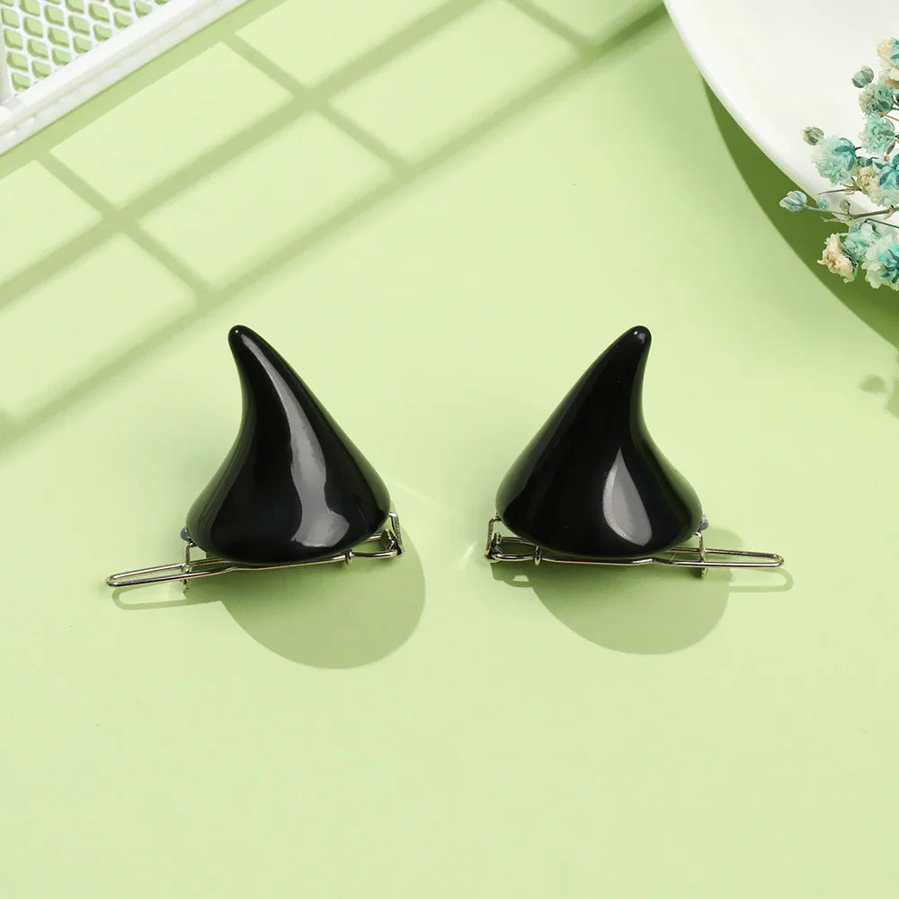 2PCS Fashion New Small Demon OX Horn Hair Clips Women Grils Halloween Party Cosplay Pin Hairpins Headwear Hair Styling Accessory